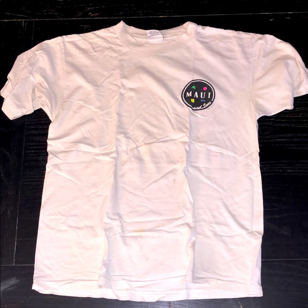 SOLD Maui and Sons “Perfect Wave” Shark edition Shirt